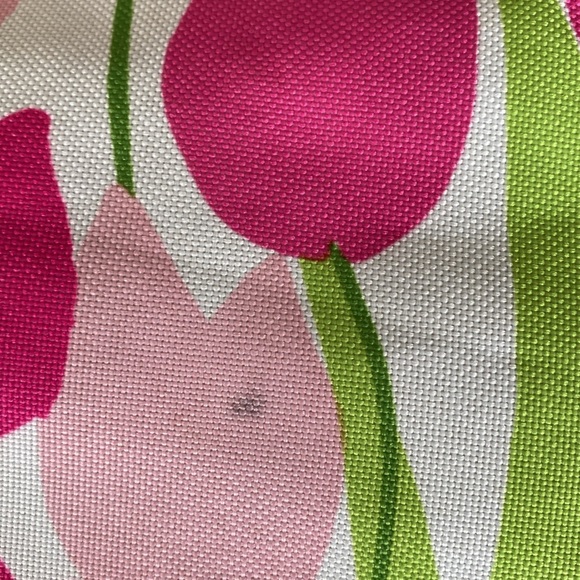 Clinique Tulip Tote Bag - Picture 9 of 9